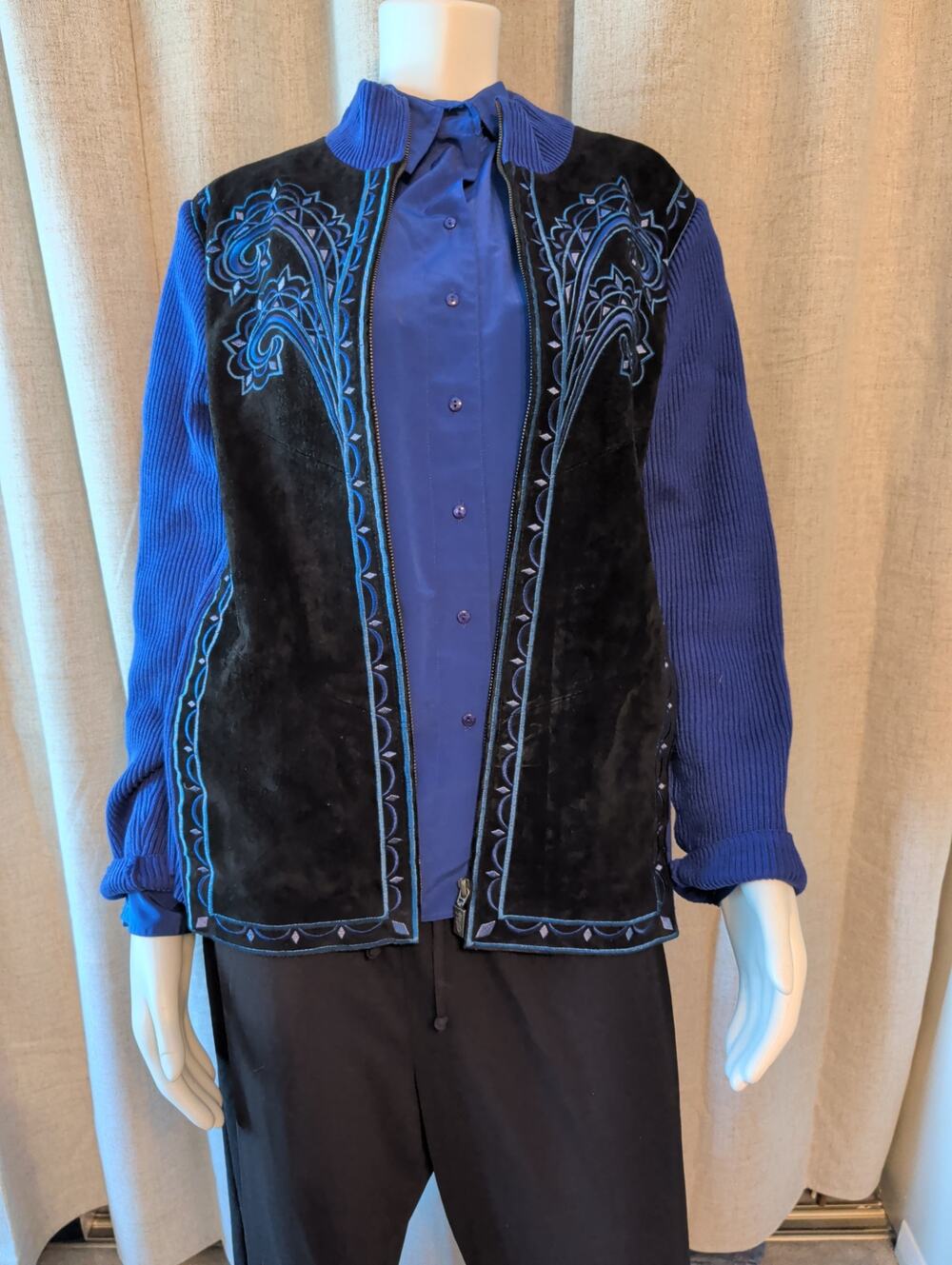 Bob Mackie Pant Suit Suede Embroider Zip Jacket Large Blue Scarf, Pants, Blouse